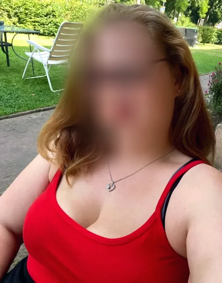 Yasmine, 29 anni